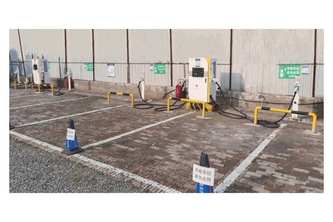 DC EV Charger Dual Gun - View 3